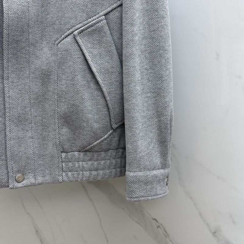 L0r0 P1ana outwear